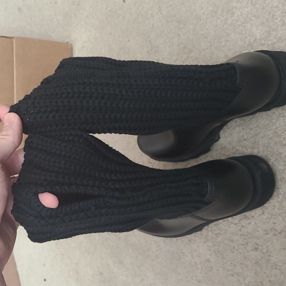 Moncler Ribbed Rubber Boots - Picture 6 of 12